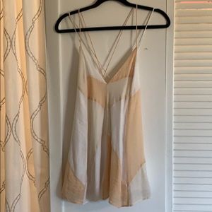 Flowing Line  Tank Top w/ Cross Strap Design